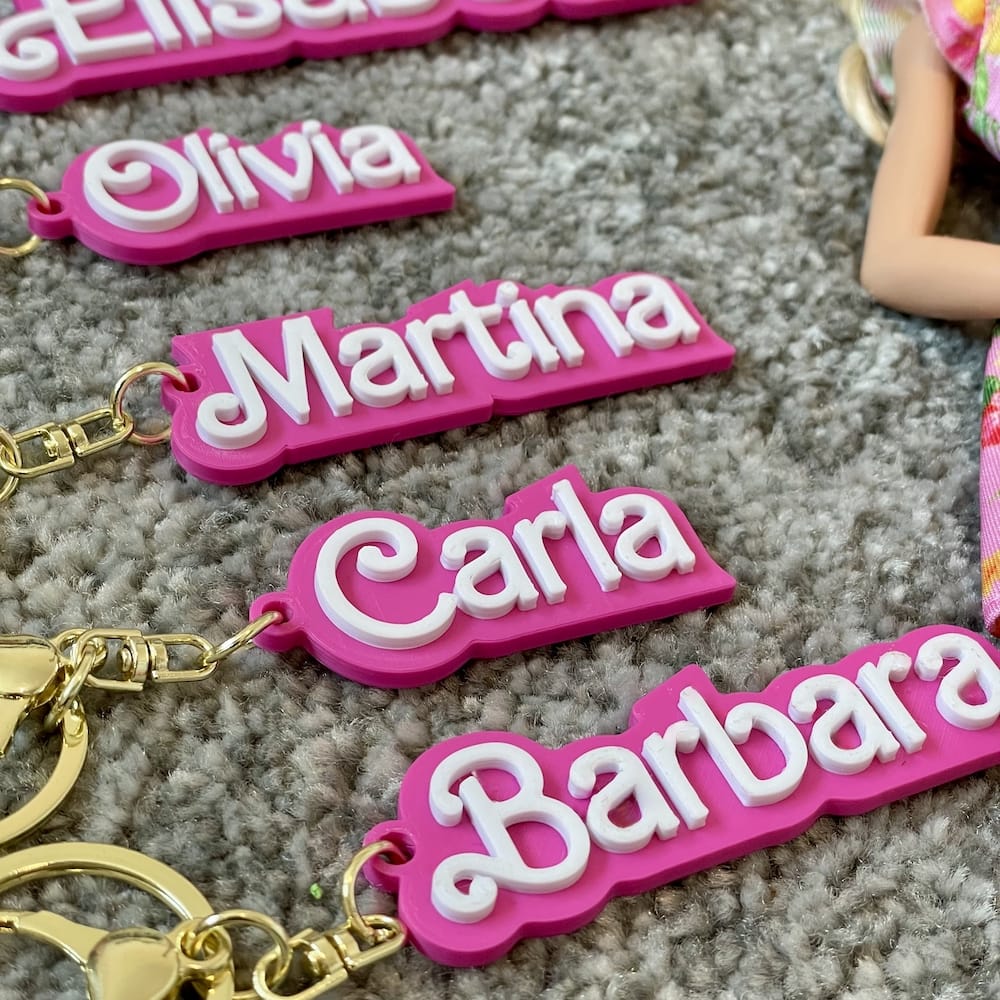 Llavero personalizado de Barbie - ¡Tu nombre en rosa!
